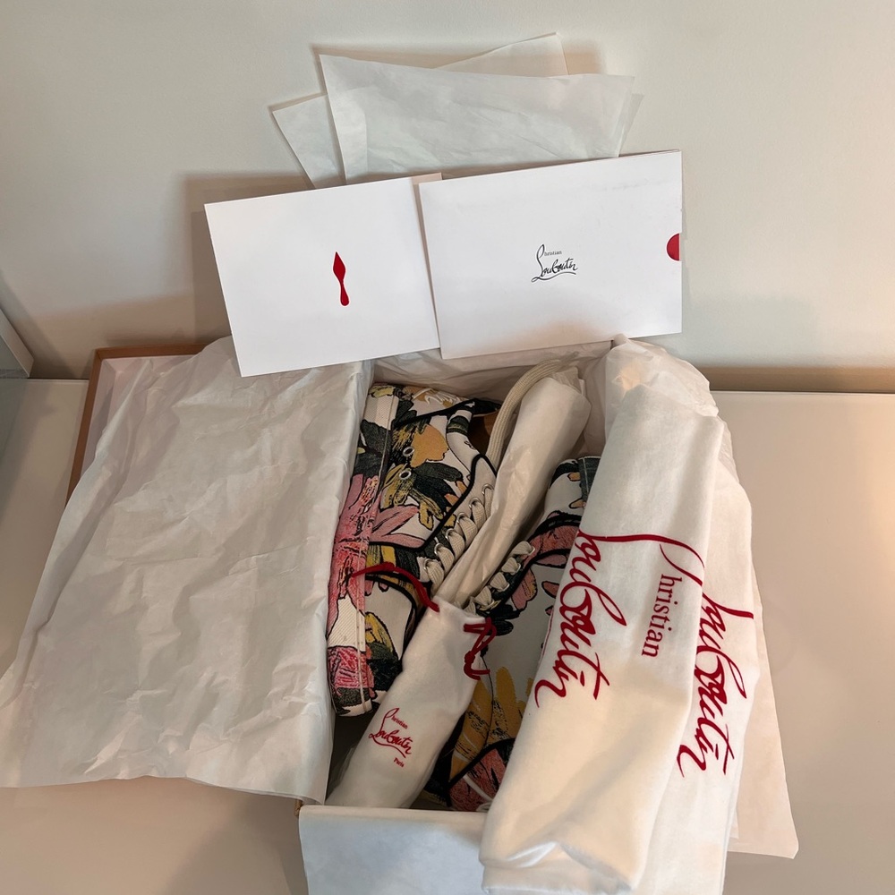 Christian Louboutin FUN VIERA Sneakers - Picture 11 of 12